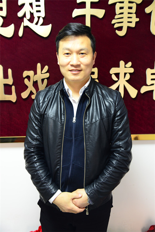 王前飞